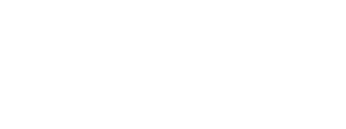 バトルメンバーや敵との距離が戦闘に影響し、遠すぎるとアクションを実行できなくなることもあります。行動ごとに有効な距離が決まっており、例えば同じ「たたかう」というアクションでも剣より弓や銃の方が遠くから攻撃が可能です。「ファイガ」や「ケアルガ」など複数のターゲットを対象とするアクションにも範囲が決まっているため、敵に近づいたり遠ざかったりすることでバトルを有利に進めることもできる戦略性があります。また全てのアクションはキャラクターの「スピード」に影響されます。同じ行動をとっても、キャラクターによって速さに差が出るため、どのキャラクターに何を優先させるかが重要です。優先的に行いたいアクションはスピードの速いキャラクターに行動させると効率的です。また装備や魔法によってスピードを速め、強敵を相手に有利に戦うこともできます。