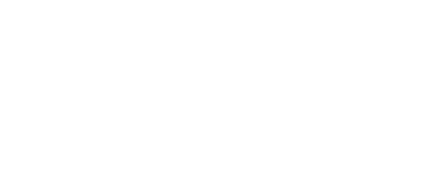 『FFXII』のコンポーザー崎 元仁氏の手により、すべてのBGMを生演奏で再レコーディングを行ないました。時には怪しい旋律に緊張感が走り、時には優しい旋律にほっと一息つく。生演奏ならではの音の伸びや余韻が、ゲームプレイの没入感を一層高めてくれることでしょう。もちろん、『FFXII』の音源も収録しています。ゲーム内のコンフィグからいつでも切り替え可能です。